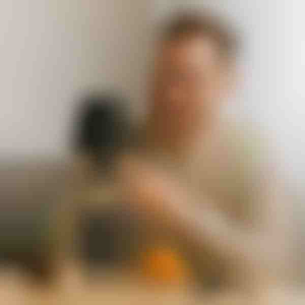 Lampa z lahve, která promění jakýkoliv prostor | BOTLAMPI