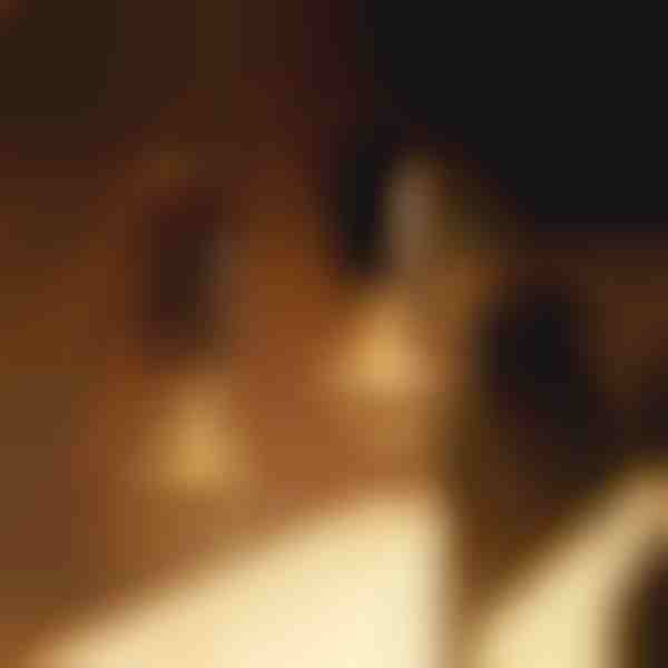 Bezdrátově nabíjecí žárovky | LUMINKA